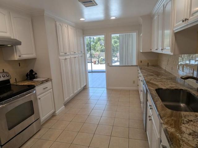 Condo for rent in San Mateo, California