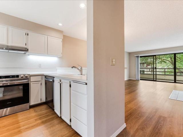 Condo for rent in Oregonia