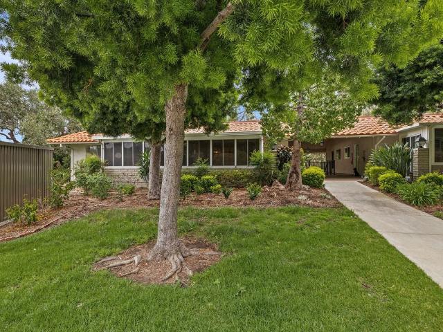 Condo for rent in Laguna Woods, California