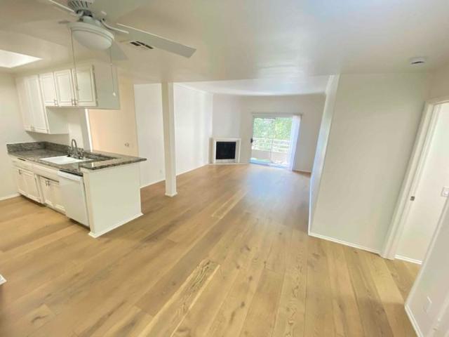 Condo for rent in Los Angeles