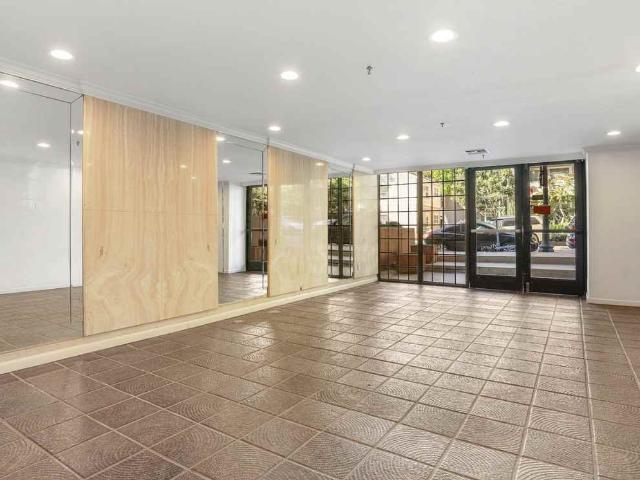 Condo for rent in Los Angeles