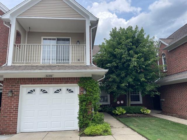 Condo for rent in Utica Condo for rent in Utica