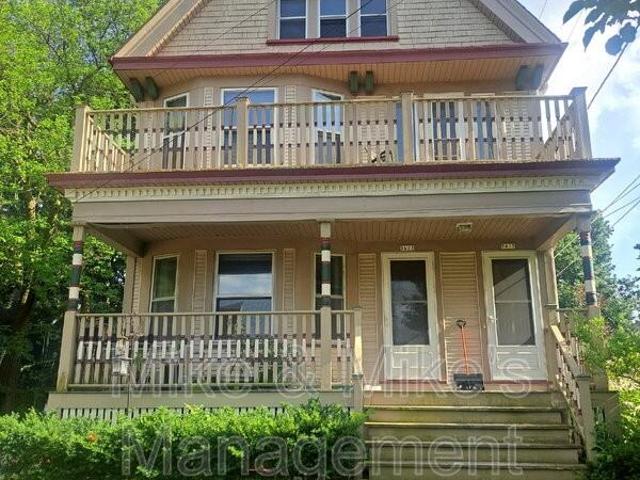 Condo for rent in Milwaukee, Wisconsin