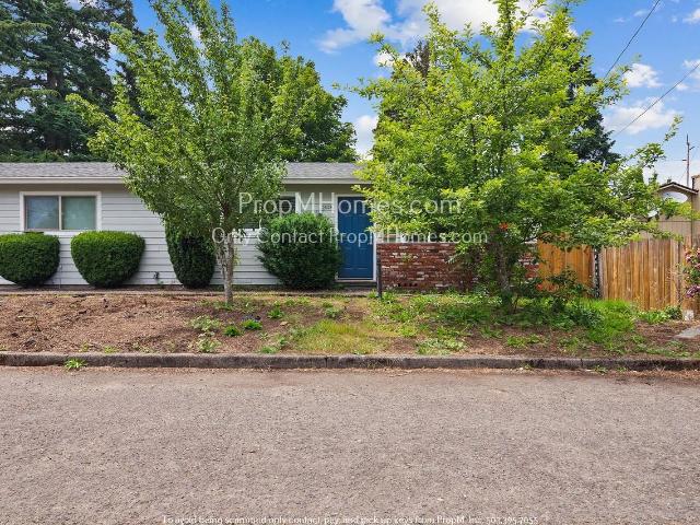 Condo for rent in Oregonia