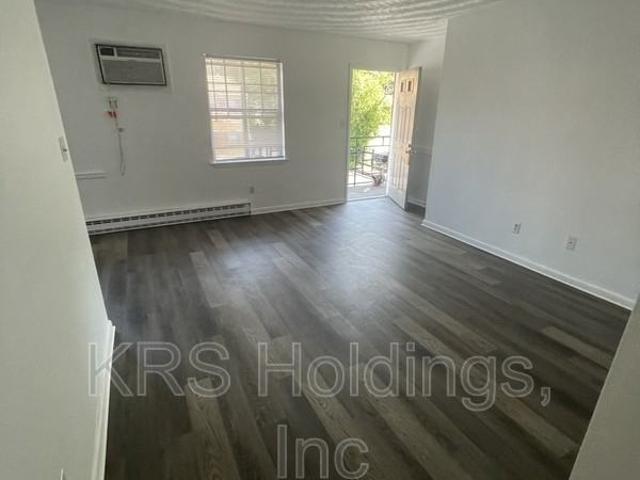 Condo for rent in Virginia