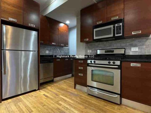 Condo for rent in Chicago Park, Illinois