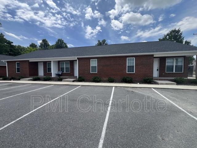 Condo for rent in Davidson, North Carolina