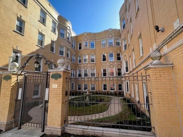 Condo for rent in Chicago Park, Illinois