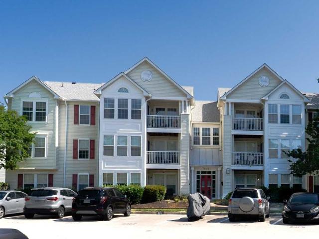 Condo for rent in Virginia