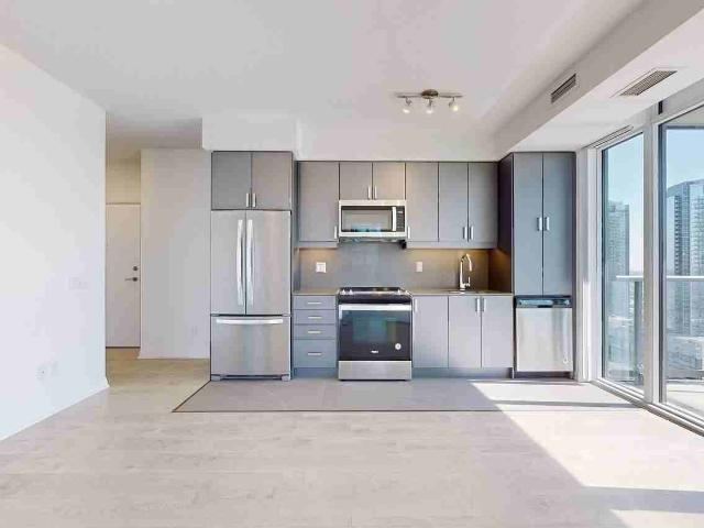 Condo for rent in Vaughan, Ontario