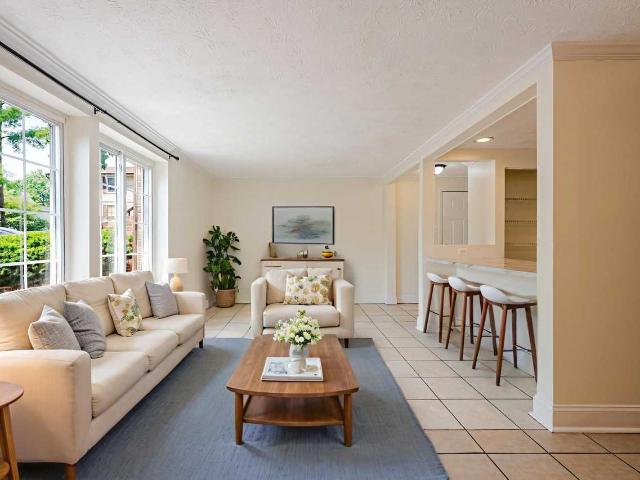 Condo for rent in Virginia