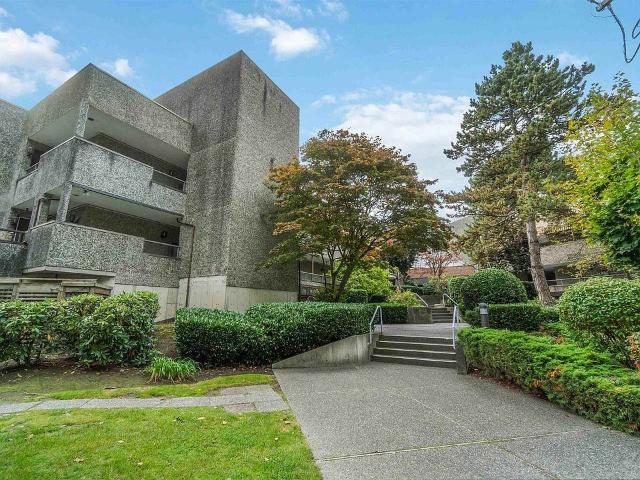 Condo for rent in Richmond, British Columbia