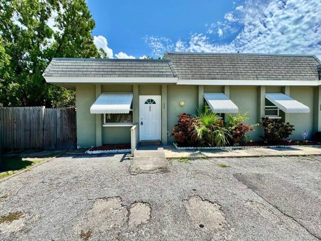 Condo for rent in Largo, Florida