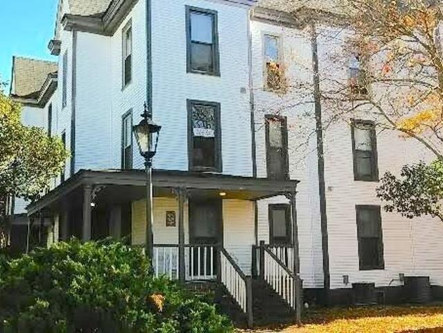 Condo for rent in Virginia