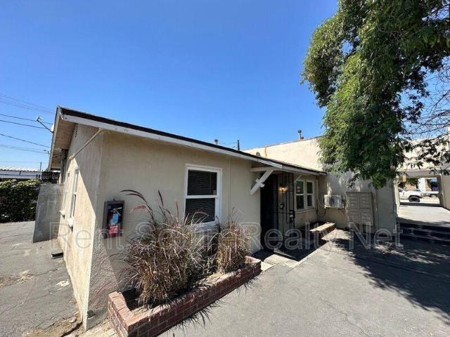 Condo for rent in Azusa, Los Angeles County