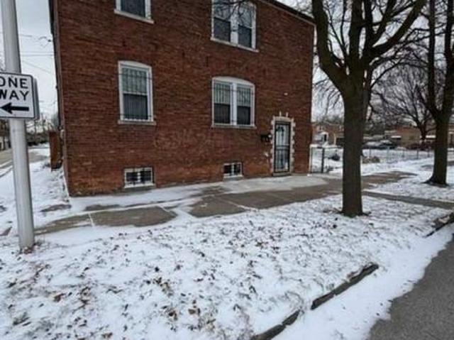 Condo for rent in Chicago Park, Illinois