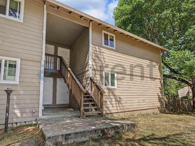 Condo for rent in Oregonia