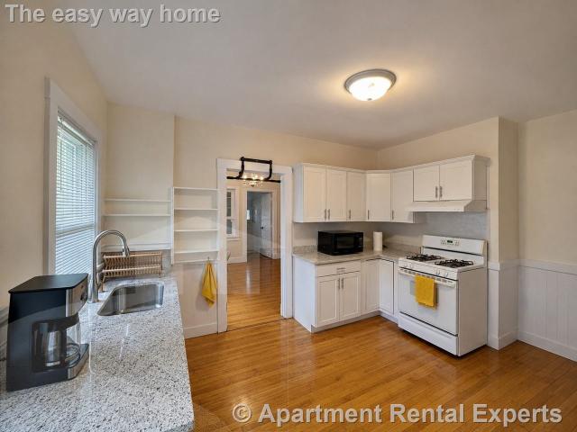 Condo for rent in Cambridge, Massachusetts