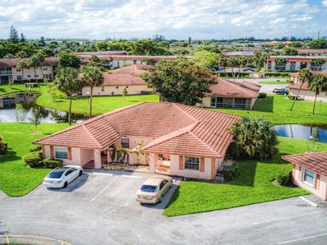 Condo for rent in Boca Raton, Florida