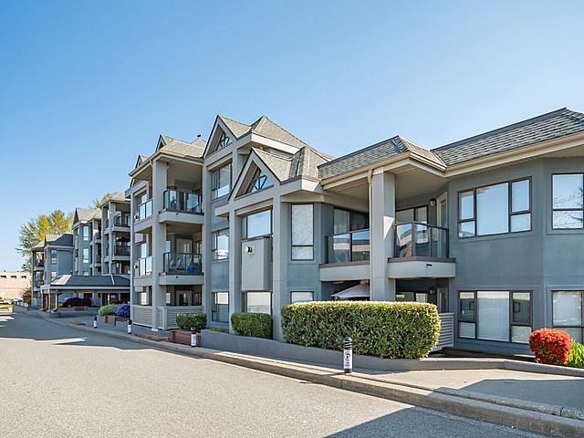 Condo for sale in Surrey, British Columbia