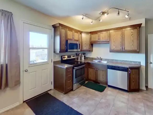 Condo for rent in Alberta
