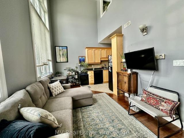 Condo for sale in Kitchener, Ontario