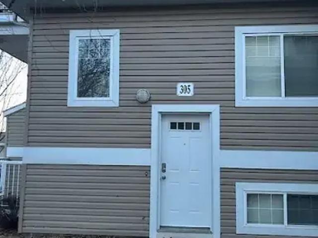 Condo for rent in Rolly View, Alberta