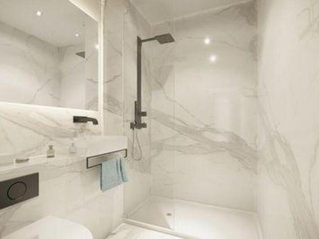 Apartment for sale in Calderstones