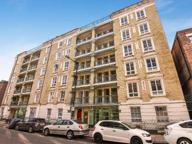 Apartment for sale in Knightsbridge, Greater London