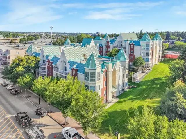 Condo for rent in Saint Albert, Alberta