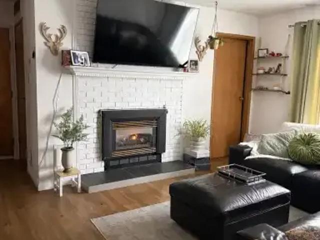 Condo for rent in Akinsdale, St. Albert