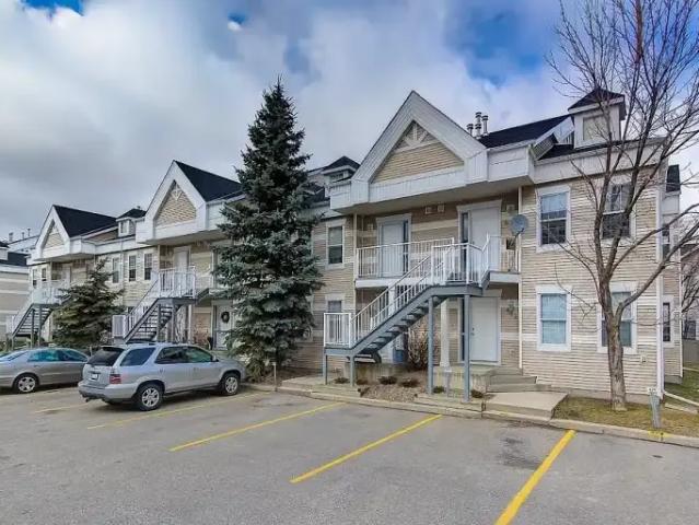 Condo for rent in Strathaven, Strathmore