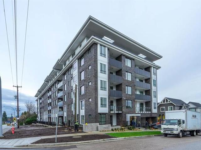 Condo for rent in Surrey, British Columbia