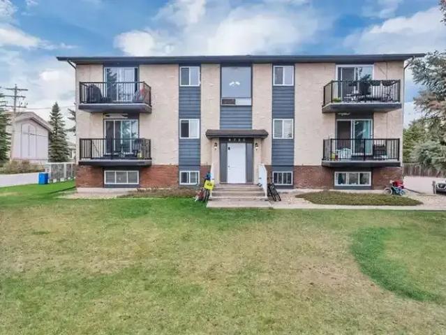 Condo for rent in Sylvan Lake, Alberta
