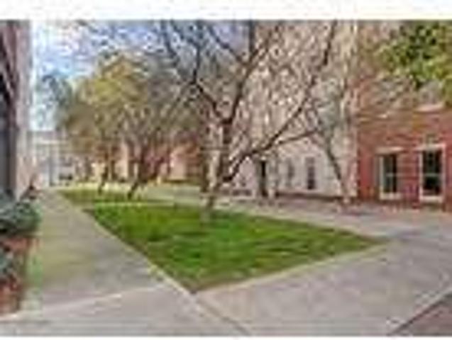 House for rent in Delaware