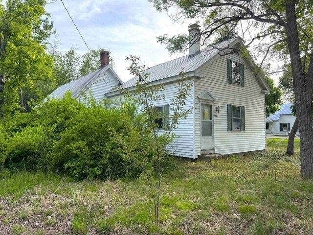 House for sale in New Hampshire