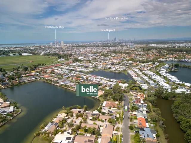 Villa for sale in Fernbrook, Queensland