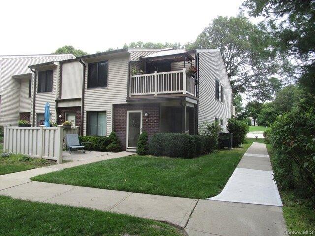 Condo for sale in Centereach, New York