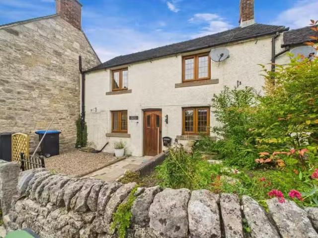 House for rent in Froggatt, East Midlands