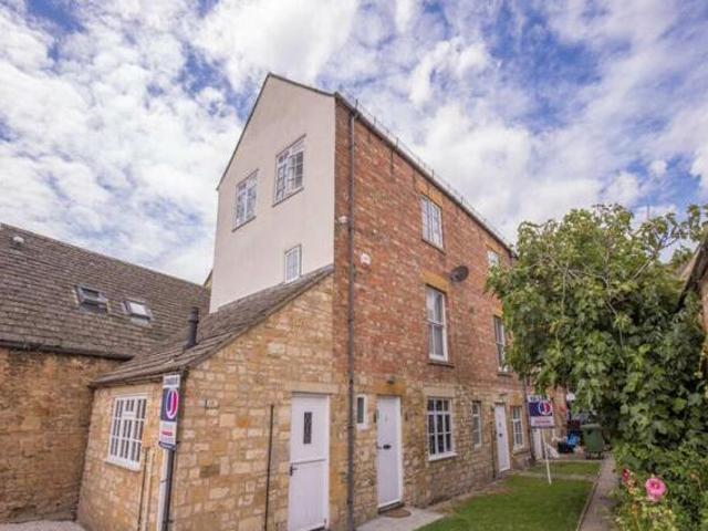 House for rent in Lyons, Greater London