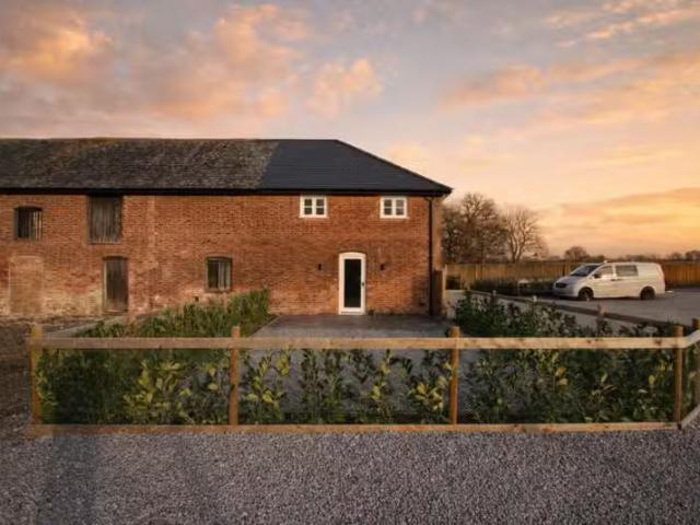 House for rent in Budlake, Devon
