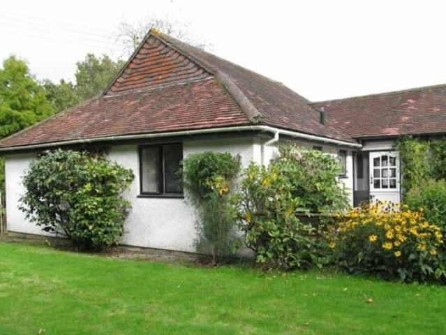 House for rent in Perryfields, West Sussex