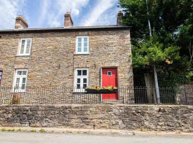 House for rent in Falcon Lodge, Wales