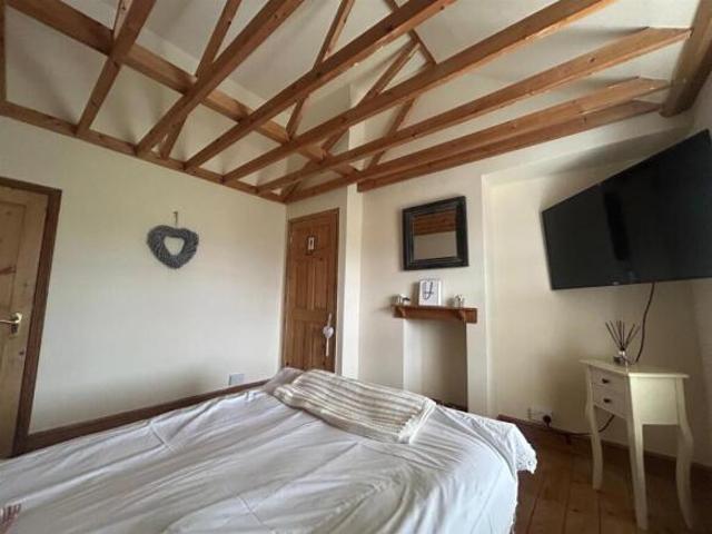 Cottage for rent in Midway, Kent