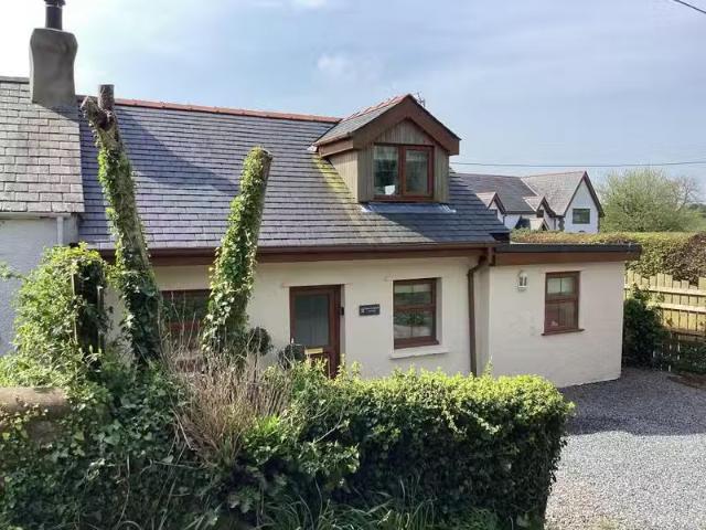 House for rent in Brynteg, Wrexham