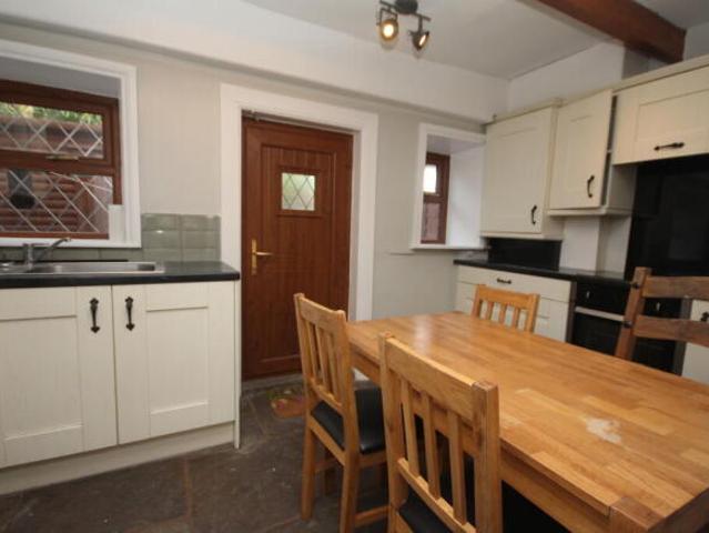 Cottage for rent in Lee Bank, Greater Manchester