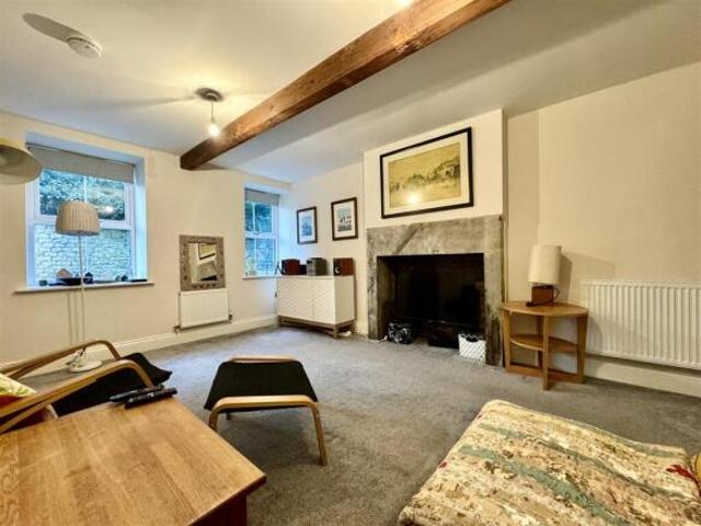 Cottage for rent in Almondbury, West Yorkshire