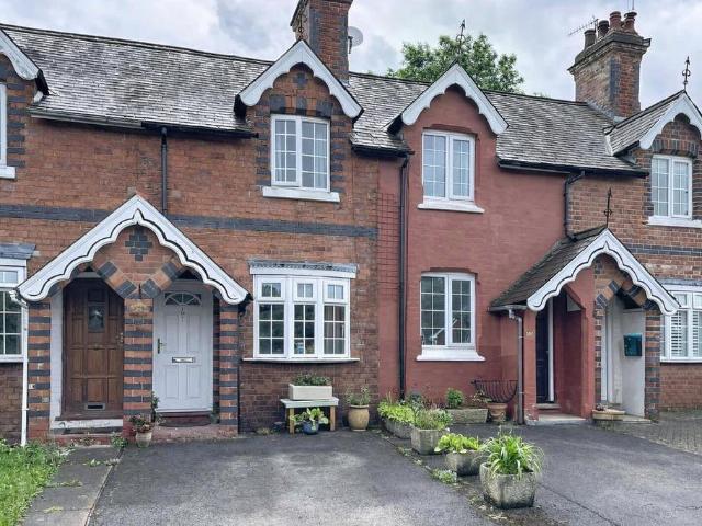 House for sale in Ladyes Hills, Green Close