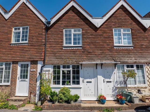 House for sale in Mayfield, Cross In Hand
