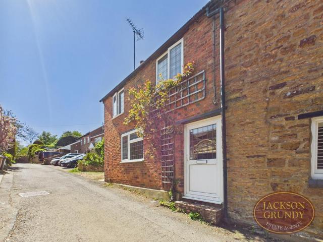 House for sale in Scaldwell, Northamptonshire